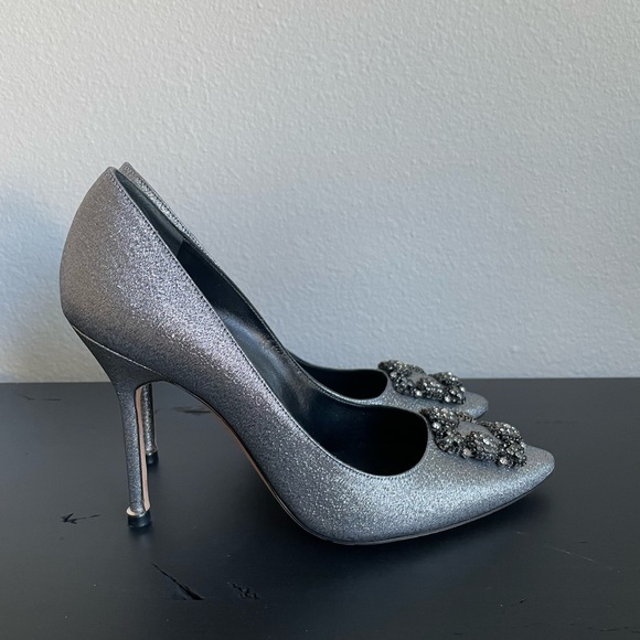 Manolo Blahnik Hangisi pumps - Picture 2 of 3